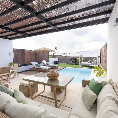 Serena Homes By Livvo