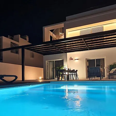 Serena Homes By Livvo