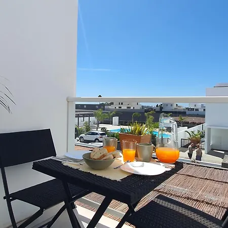Serena Homes By Livvo *