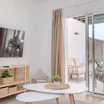 וילה Serena Homes By Livvo *