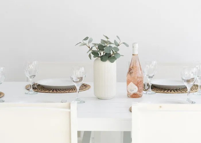 Serena Homes By Livvo Vila