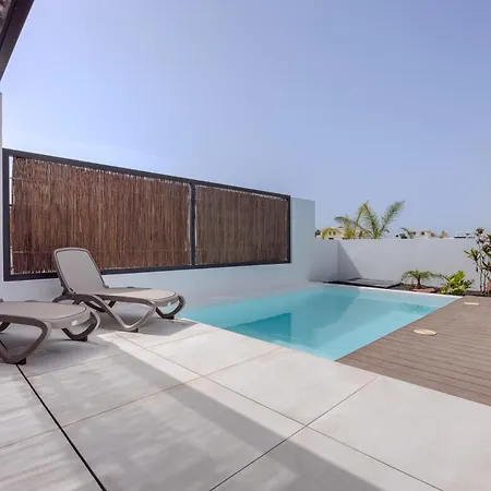Serena Homes By Livvo *